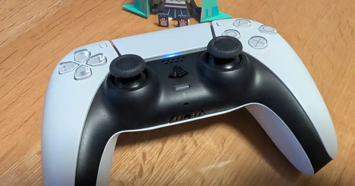 DualSenseワイヤレスコントローラー